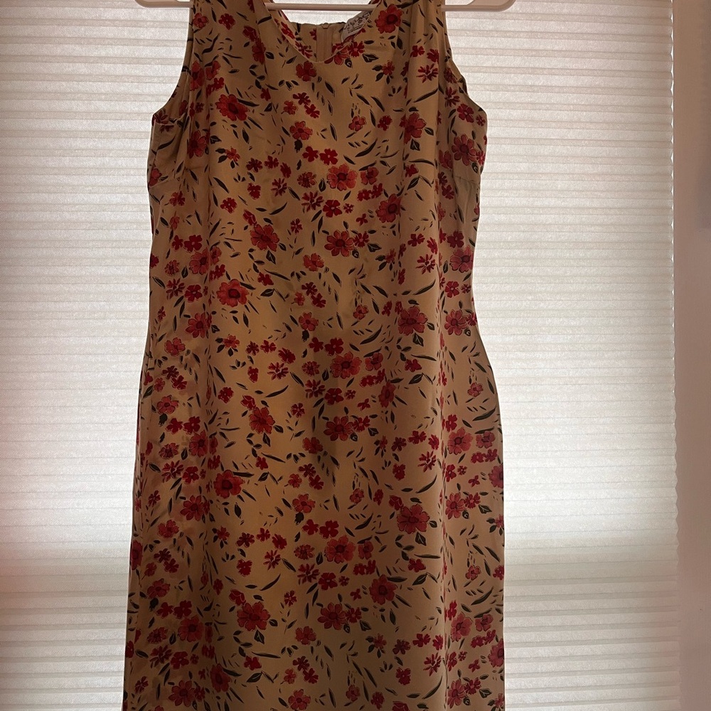 Liz Claiborne Beige and Red Floral Midi Dress